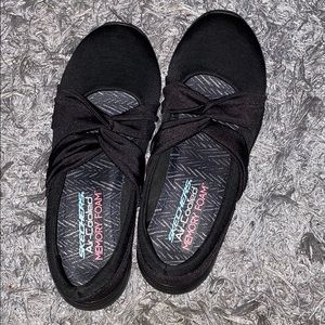 Skechers women work shoes